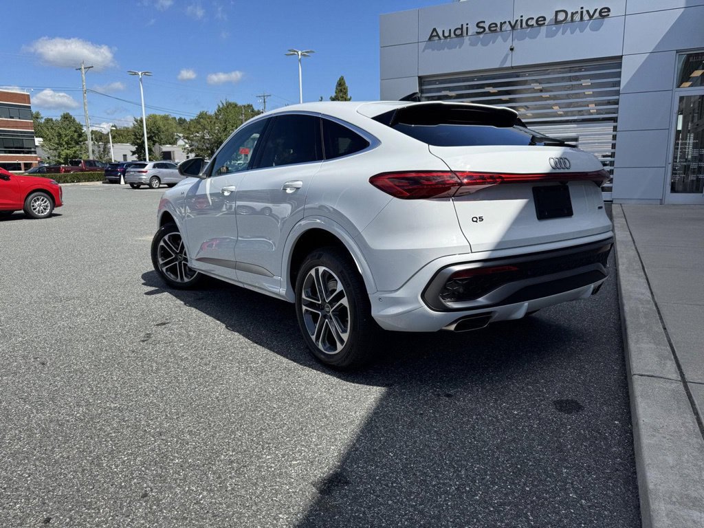 Certified 2025 Audi Q5 Premium Plus w/ Premium Plus AWD/4WD image 10