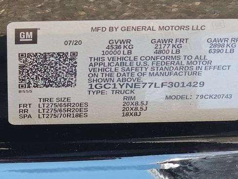 Used 2020 Chevrolet Silverado 2500 LT w/ All Star Edition AWD/4WD image 36