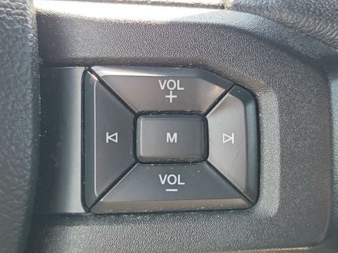 Used 2018 Ford F150 XLT w/ Equipment Group 302A Luxury AWD/4WD image 14