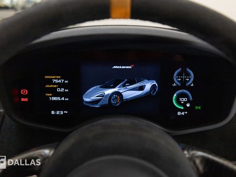 Used 2020 McLaren 600LT Spider RWD image 37