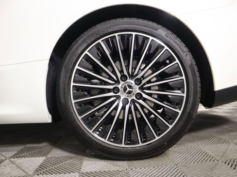 New 2025 Mercedes-Benz CLE 300 4MATIC Cabriolet image 35