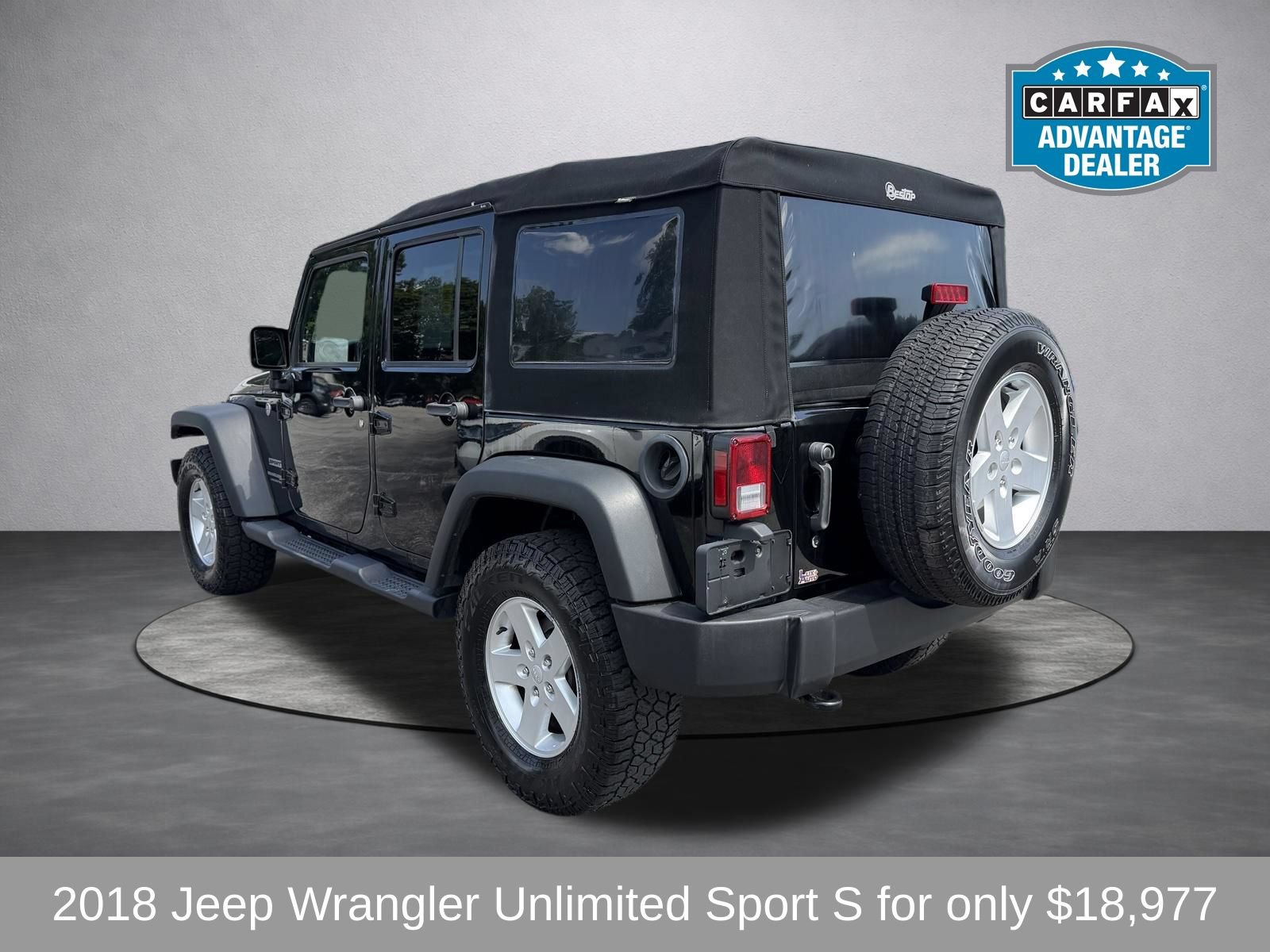 Used 2018 Jeep Wrangler Unlimited Sport S AWD/4WD image 4