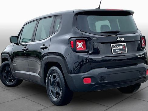 Used 2017 Jeep Renegade Sport w/ Power & Air Group FWD image 12