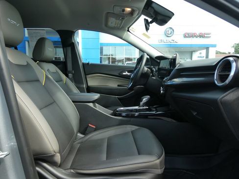 Certified 2025 Chevrolet Trax ACTIV w/ Driver Confidence Package FWD image 14