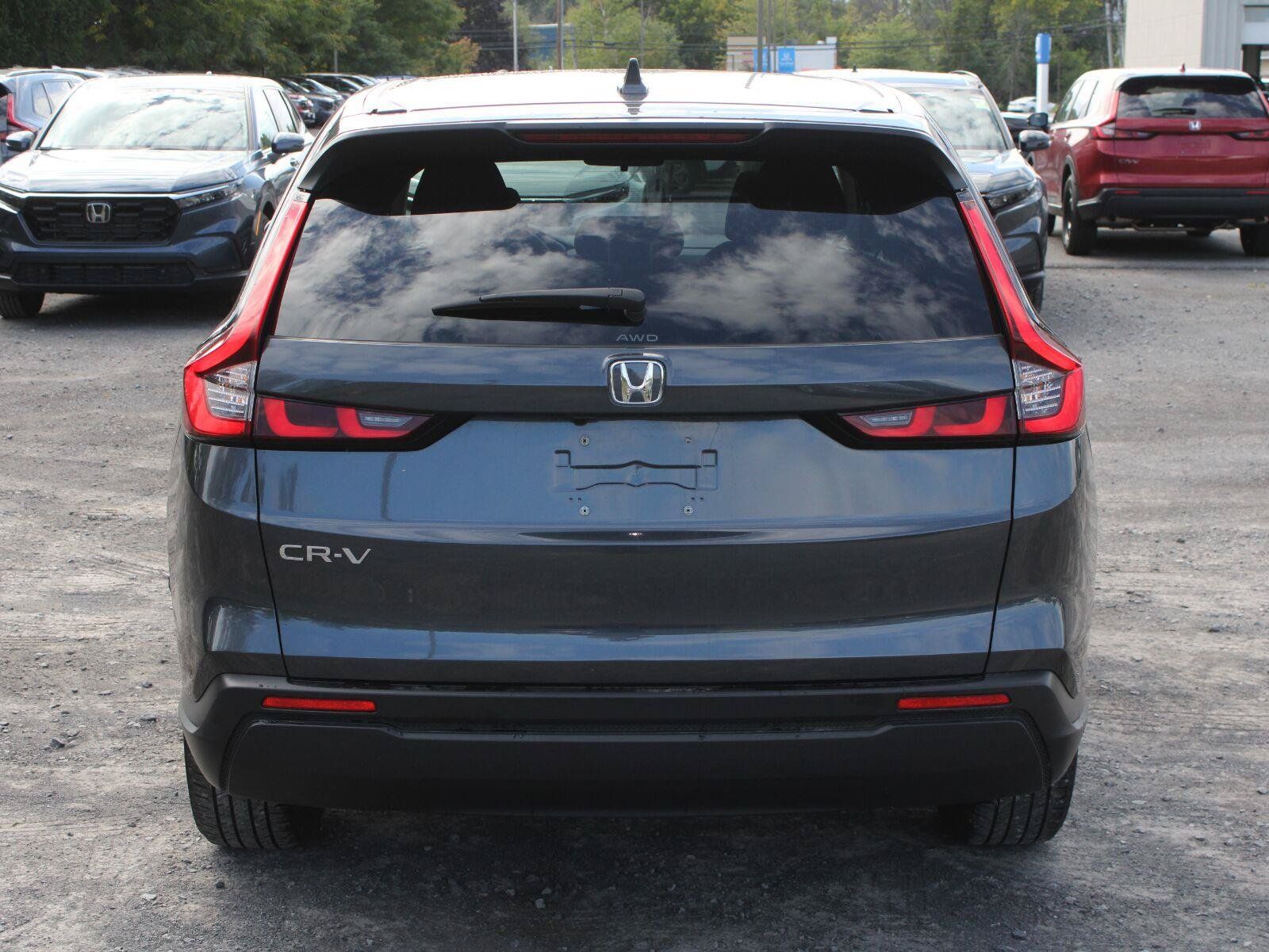 Used 2024 Honda CR-V EX image 6