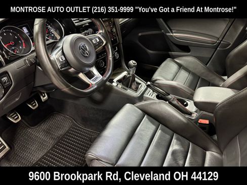 Used 2020 Volkswagen GTI SE image 13