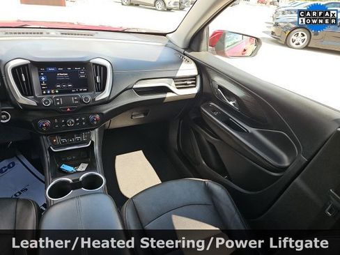 Used 2021 GMC Terrain SLT image 30