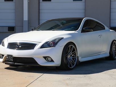 Used 2013 INFINITI G37 x Coupe w/ Premium Pkg