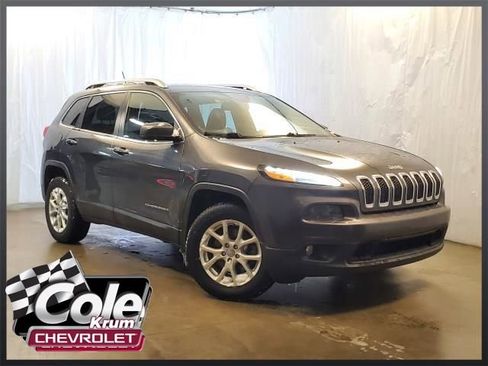 Used 2016 Jeep Cherokee Latitude w/ Safety/Convenience Group image 1