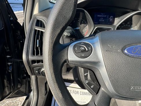 Used 2013 Ford Focus SE image 14