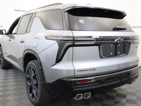 New 2026 Chevrolet Traverse RS w/ LPO, Floor Liner Package image 9