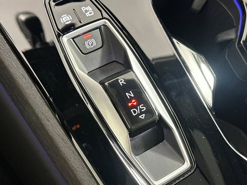 Used 2025 Audi A5 2.0T Premium w/ Convenience Package image 20