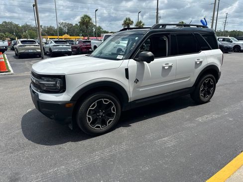 Used 2025 Ford Bronco Sport Outer Banks w/ Outer Banks Tech Package+ AWD/4WD image 9