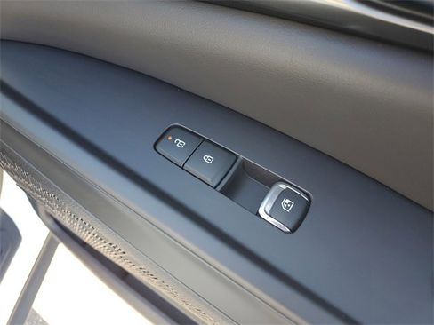 New 2026 Kia Carnival SX Prestige image 11