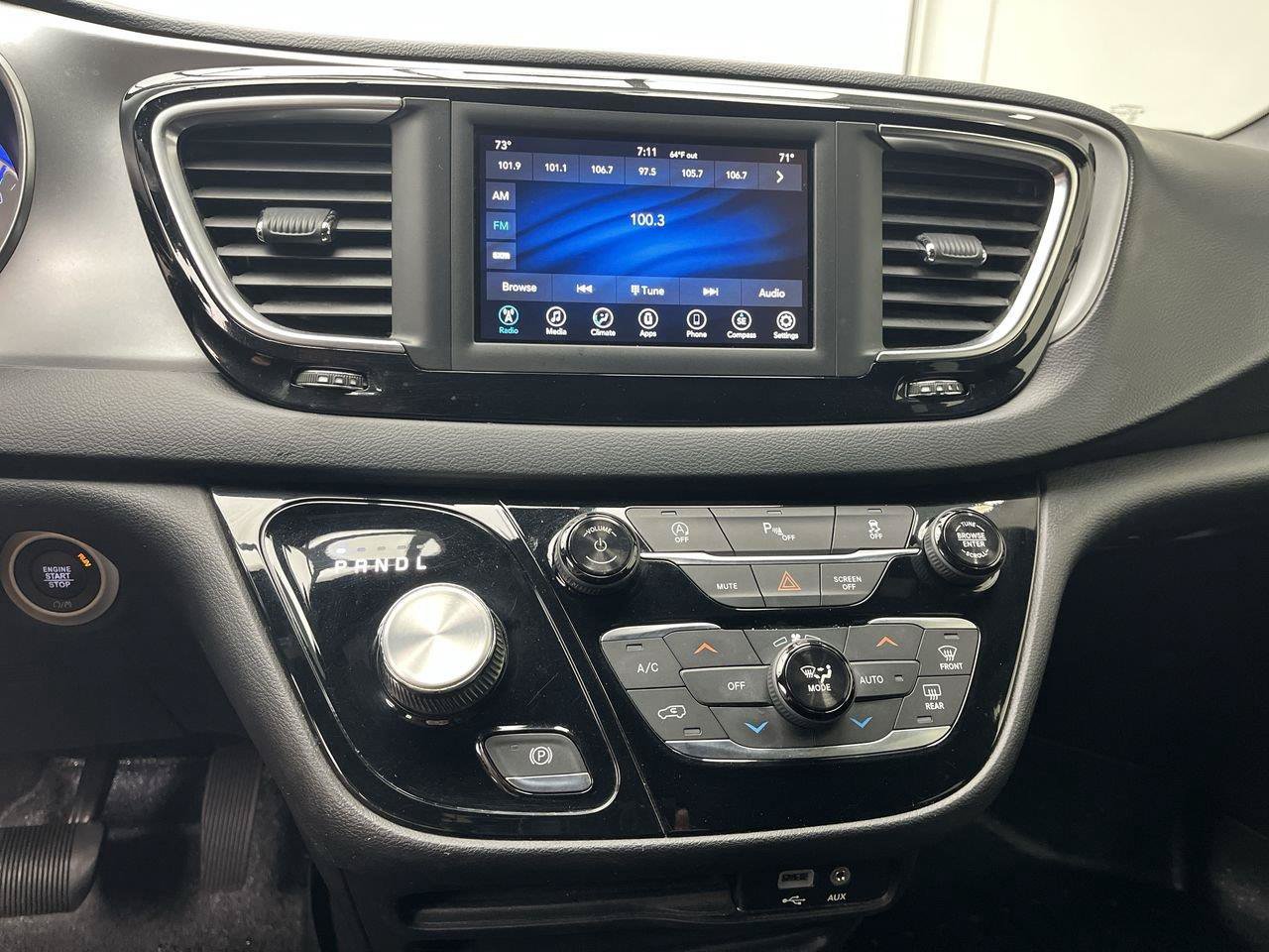 Used 2018 Chrysler Pacifica Touring Plus w/ S Appearance Package FWD image 17