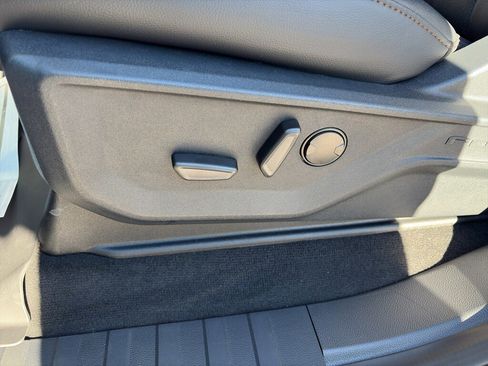 New 2026 Ford F350 Lariat w/ Lariat Ultimate Package image 22