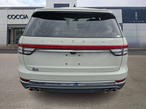 Certified 2023 Lincoln Aviator Reserve w/ Equipment Group 201A AWD/4WD image 5