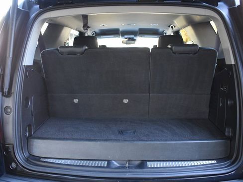 Used 2016 Chevrolet Tahoe LT w/ Luxury Package image 8