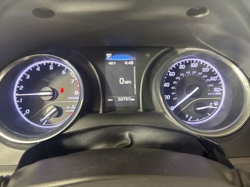 Used 2019 Toyota Camry LE image 16