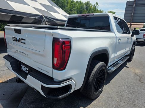 Used 2021 GMC Sierra 1500 Denali w/ Technology Package AWD/4WD image 5