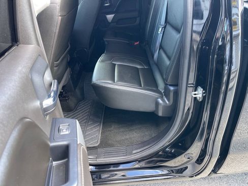 Used 2017 Chevrolet Silverado 1500 LT w/ LT Convenience Package AWD/4WD image 23