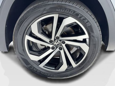 Used 2023 Volkswagen Atlas SEL image 57