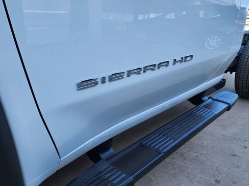 New 2026 GMC Sierra 3500 Pro w/ Convenience Package image 17