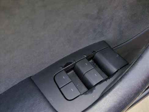 Used 2022 Tesla Model 3 Standard Range RWD image 12