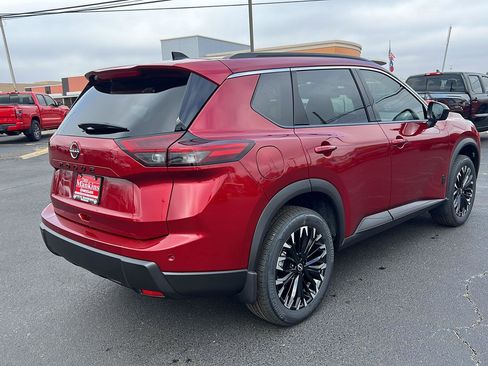 New 2026 Nissan Rogue SV image 5