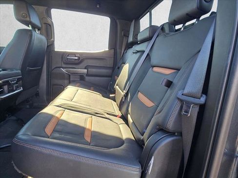 Used 2021 GMC Sierra 1500 SLT image 17