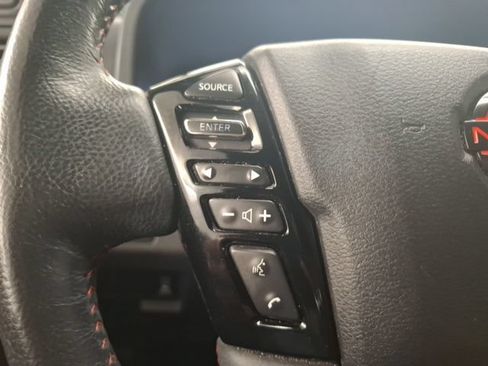 Used 2022 Nissan Frontier Pro-X RWD image 20