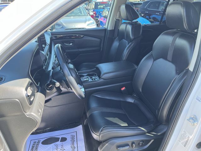 Used 2025 Honda Pilot EX-L image 15