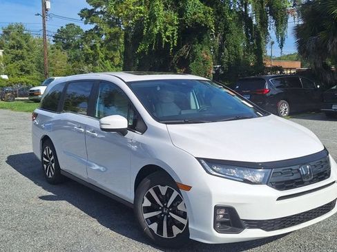 Used 2026 Honda Odyssey EX-L image 11
