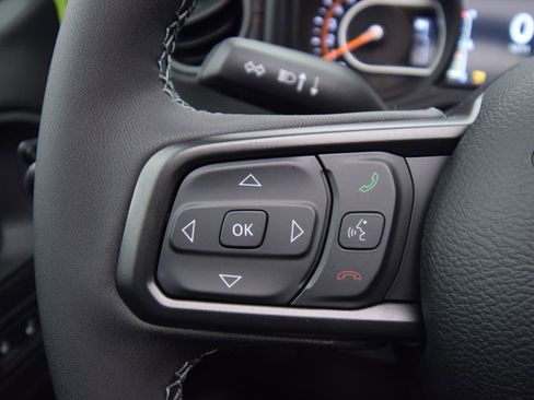 New 2026 Jeep Wrangler Rubicon w/ Xtreme 35 Tire Package image 36