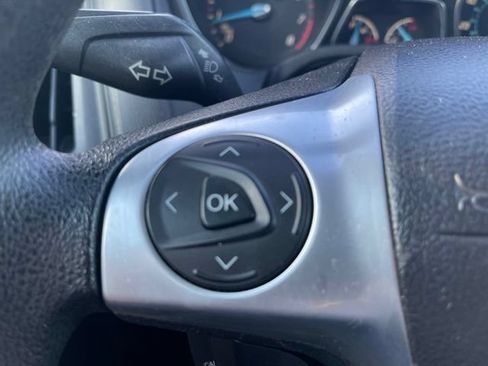 Used 2013 Ford Focus SE FWD image 21