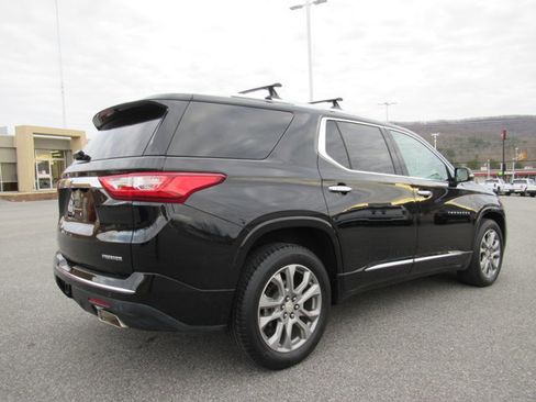 Used 2019 Chevrolet Traverse Premier w/ Driver Confidence II Package image 7