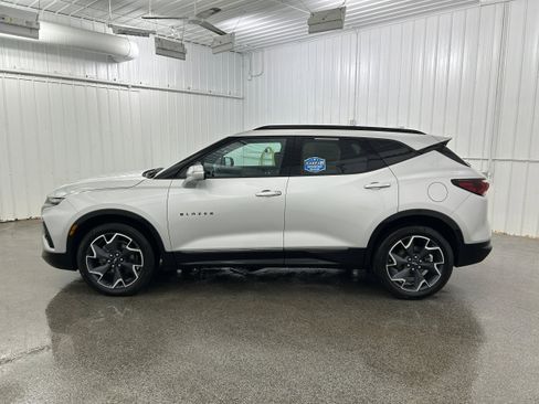Used 2021 Chevrolet Blazer RS w/ Enhanced Convenience Package AWD/4WD image 21