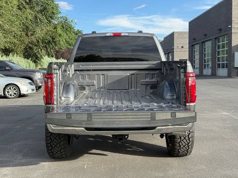 Used 2024 Ford F150 XLT AWD/4WD image 12