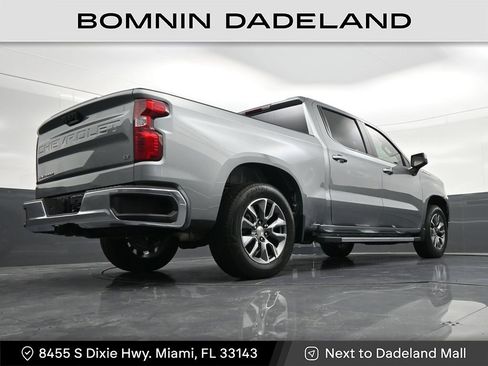 Used 2024 Chevrolet Silverado 1500 LT image 32