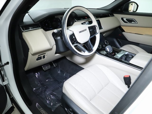 Used 2021 Land Rover Range Rover Velar R-Dynamic S AWD/4WD image 18