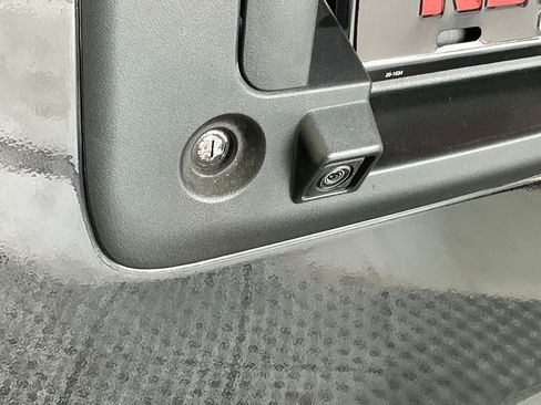 Used 2023 Chevrolet Express 3500 w/ Driver Convenience Package RWD image 8