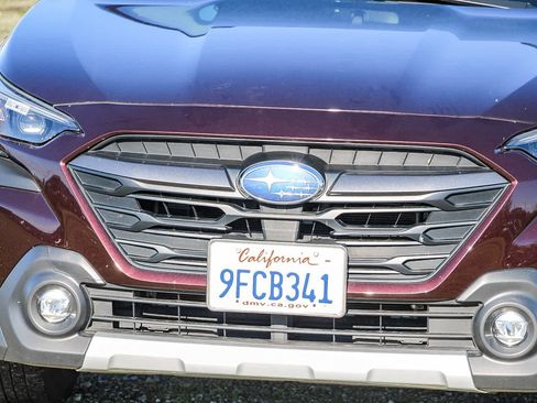 Used 2023 Subaru Outback Limited image 7