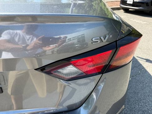 Used 2023 Nissan Altima 2.5 SV FWD image 29