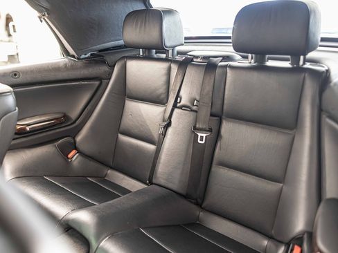 Used 2001 BMW 330Ci Convertible image 21