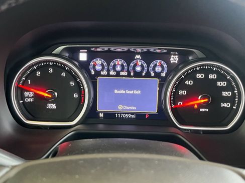 Used 2021 Chevrolet Suburban High Country w/ Premium Package image 18