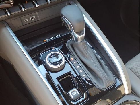 New 2026 Chevrolet Colorado ZR2 w/ Technology Package image 11