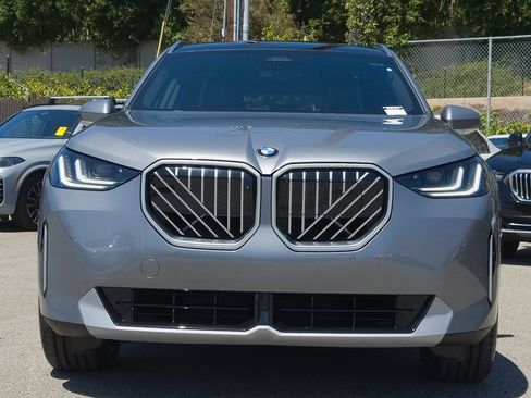 New 2026 BMW X3 xDrive30i w/ Premium Package AWD/4WD image 2