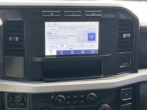 Used 2023 Ford F350 XLT image 15