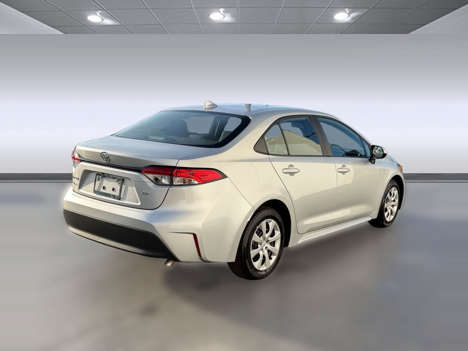 Used 2025 Toyota Corolla LE FWD image 8