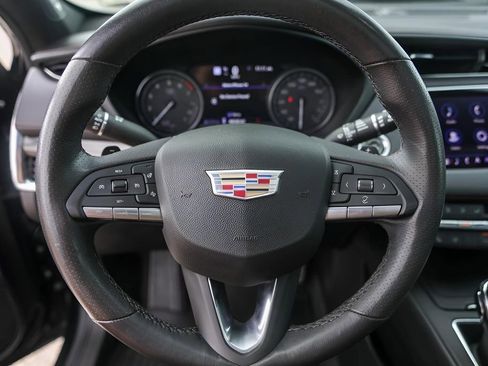 Used 2023 Cadillac XT4 Sport image 15